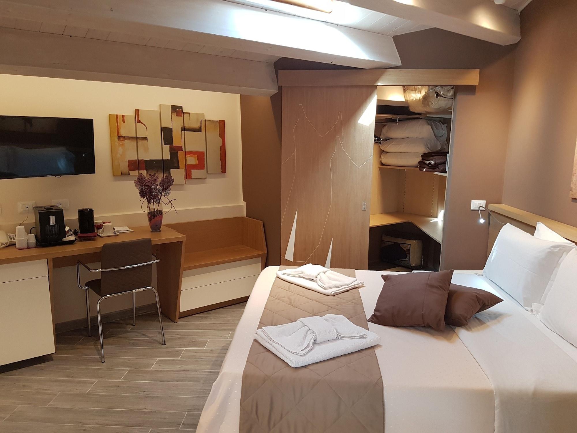 Hospitality Hotel Палермо Екстериор снимка